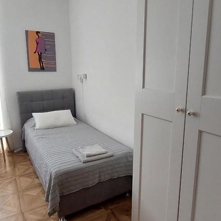 Centar Old Town, With Free Private Parking Apartment Pula Ngoại thất bức ảnh